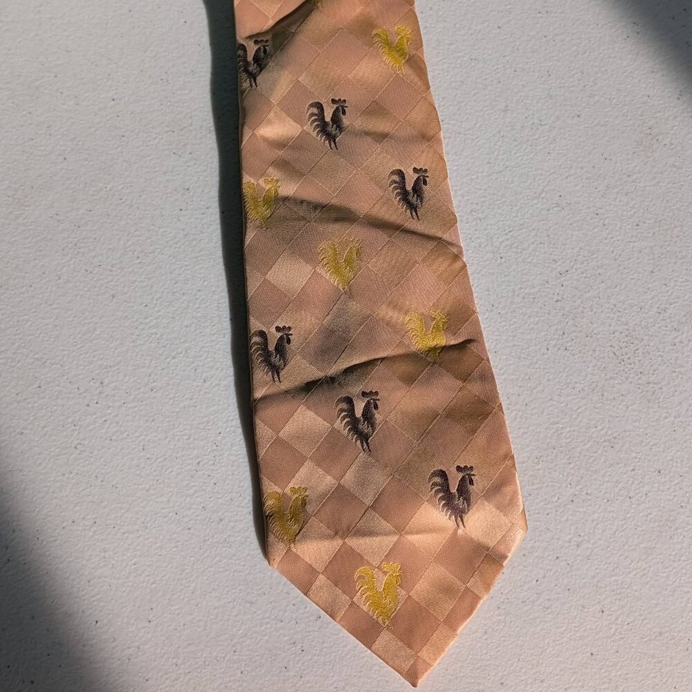 Vintage JC Penny 100%‎ Polyester Brown & Yellow Rooster Necktie 4" Wide